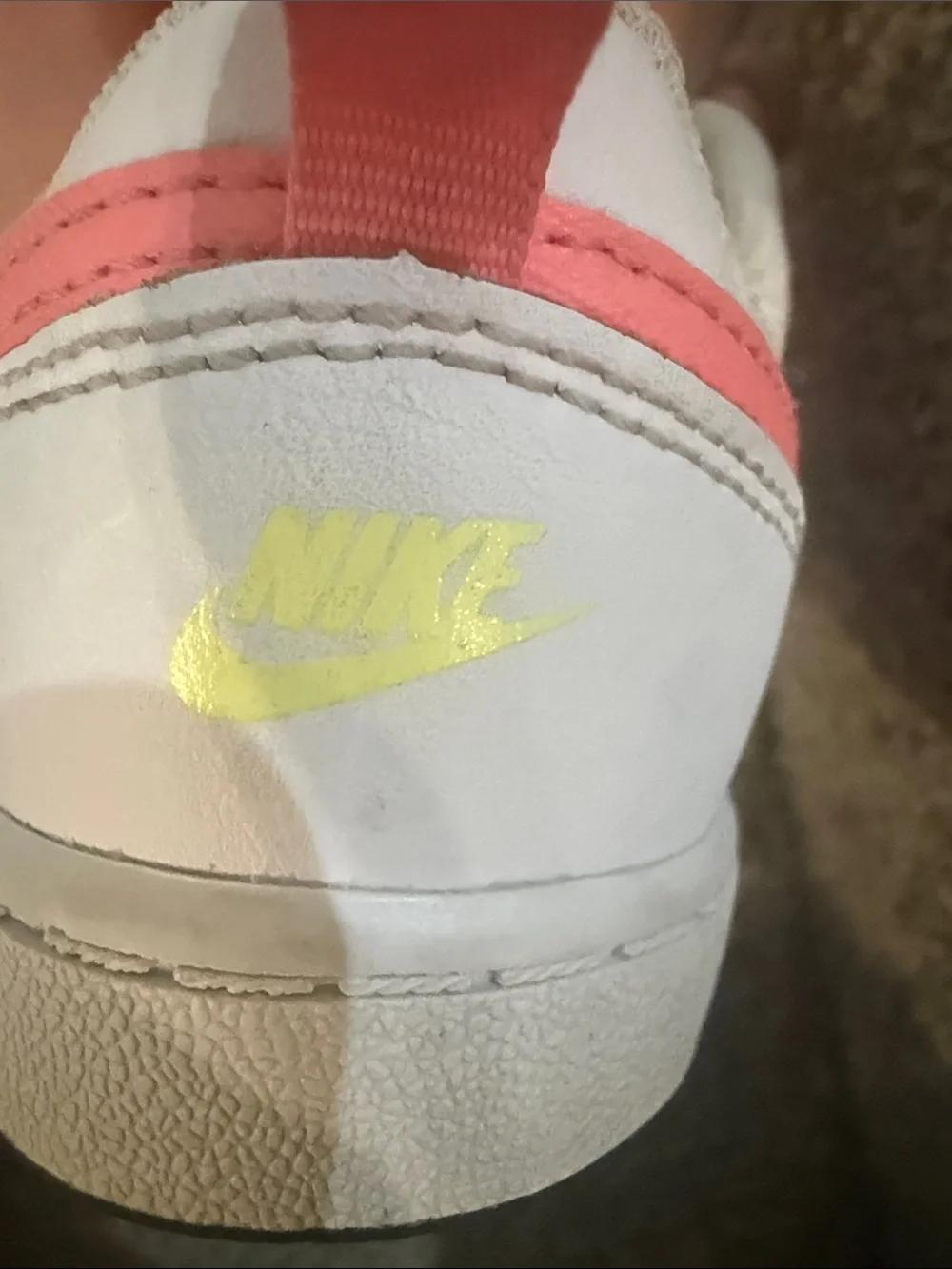 Kids Girls Nike Sneakers Size 9.5